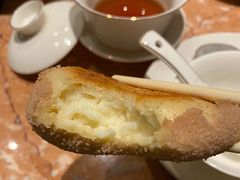 酥皮牛奶包-金玉满堂潮州酒楼(无限极荟购物广场店)