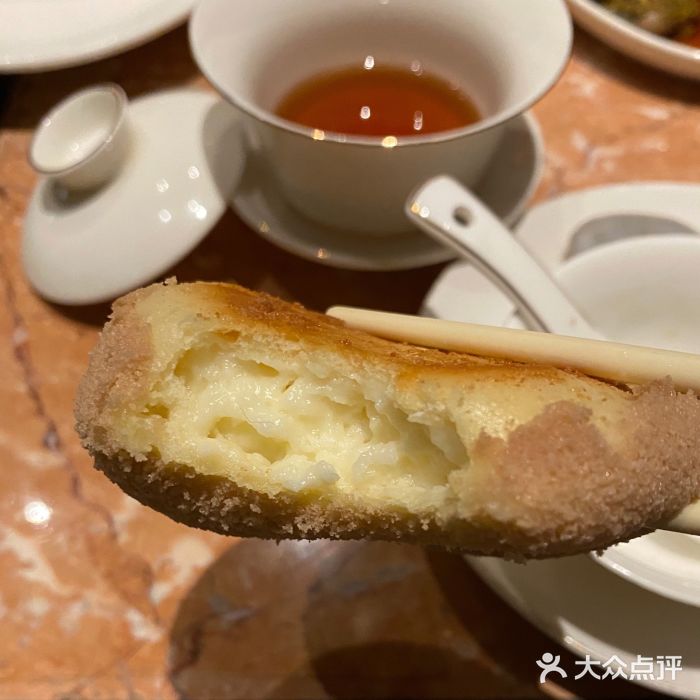 金玉满堂潮州酒楼(无限极荟购物广场店)酥皮牛奶包图片