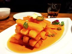 巴比松萝卜-苹果树下艺术餐厅(宋庄店)