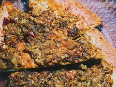 隔壁店的蒜蓉烤馕-清真·马峰烤肉(小学习北巷店)