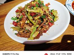 -柴窝堡22号辣子鸡·传承新疆菜