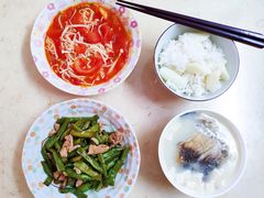 -阿姨来了月嫂服务中心(徐汇店)