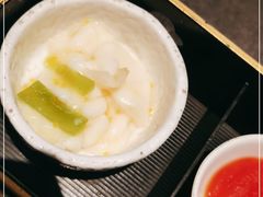 -铭牛烧肉·和牛海鲜自助(高新月牙湖店)