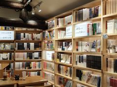 -猫的天空之城概念书店(苏州平江店)
