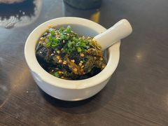 -川流不息·地道川菜·小龙虾(松东路店)