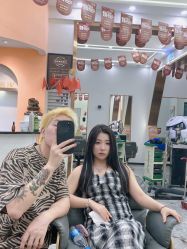 -V8潮牌·接发烫染连锁