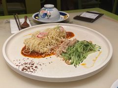 鸡丝拌面-桂满陇天书(南京德基旗舰店)