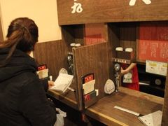 -一兰拉面(新宿中央东口店)