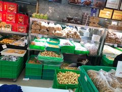 零售区-闻酥园(青羊区文殊坊店)