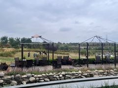 -丹世红酒庄·烧烤·团建·婚礼·水上运动