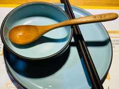 -九锅一堂酸菜鱼(学府凯德店)