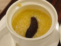 -广州万富希尔顿酒店·感趣自助餐厅·金秋蟹宴生蚝海鲜刺身