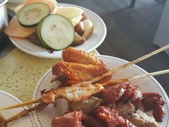 -鑫海汇海鲜烤肉火锅自助(七彩城店)