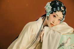 点击看大图 -盘子女人坊古装写真摄影(南京总店)