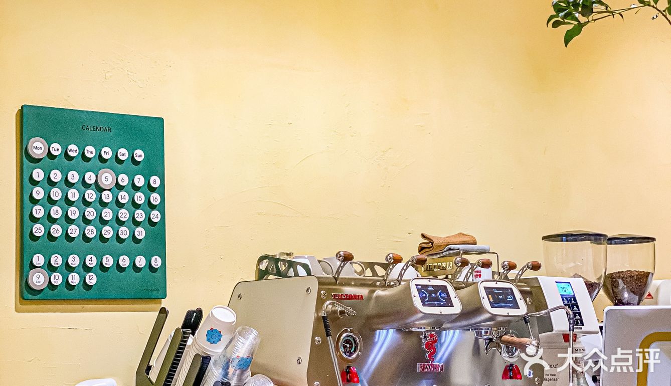 广州探店｜隐藏在居民楼下的咖啡厅☕️