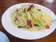 -老鄞江清水龙虾•赵赵家(江北店)