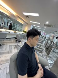 -米娜护肤造型