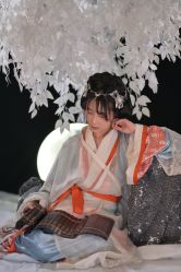 -汉仪华裳汉服馆(打浦桥店)