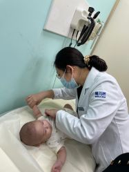 -唯儿诺儿童医院·儿科·眼科(新天地店)