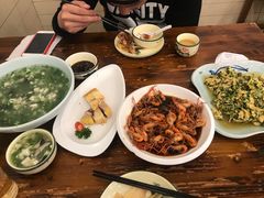 -侬佳蒸菜馆(听潮店)