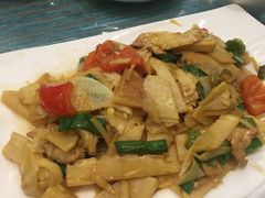 -自游人·美食一楼·地道徽菜(三十年名店)