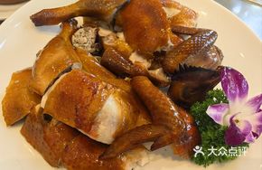 Signature Lychee-wood Roast Goose