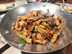 -雀舞云南菜(天津天河城购物中心店)