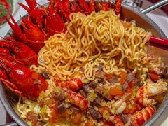 -龙巢盱眙龙虾·牛蛙·烧烤宵夜(八卦岭店)