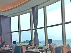 -不仔客海鲜·烧烤·270度海景餐厅(大东海店)