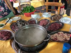 -五洞培记山庄·鲜牛肉火锅