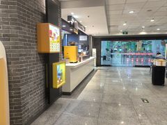 -麦当劳(火车北站餐厅)