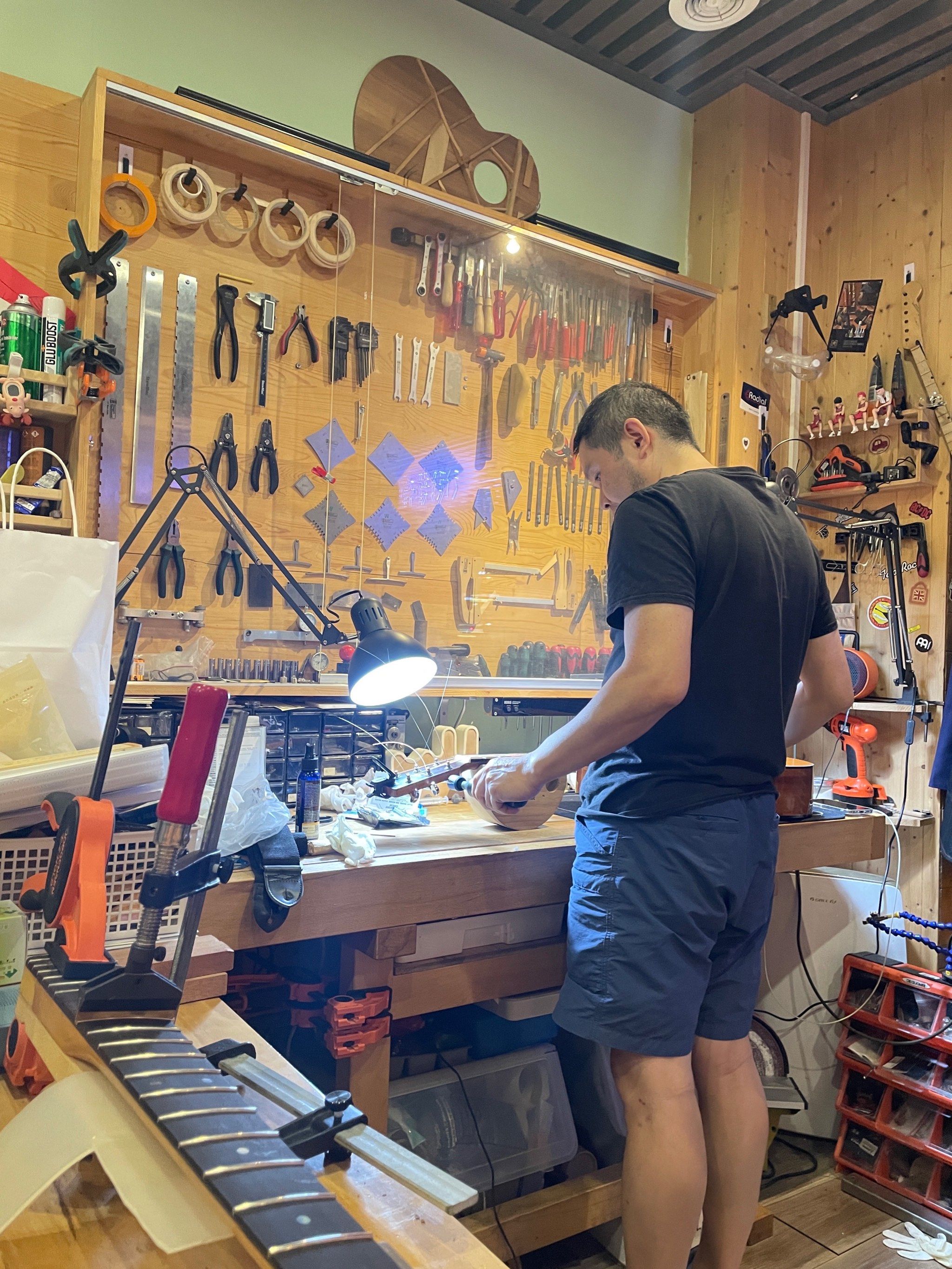 深圳吉他维修保养