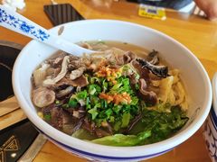 -甘掌门·化州驰名牛杂粉(越秀店)