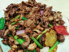 -标记美食新鲜猪杂(兴南大道店)