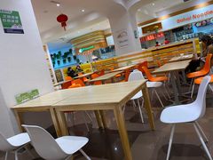 用餐区-光明·博海美食花园(上海瑞金医院12号楼店)