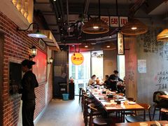 -炉小二铜锅牛蛙•川湘菜(三里屯店)