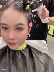 -时尚殿堂明星门店