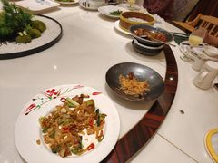 -沪华海鲜大酒楼(南汇店)
