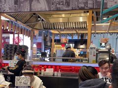 -肥汁米蘭香港米线(长宁来福士店)