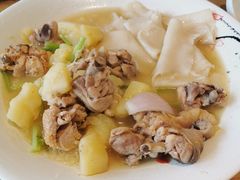 大盘鸡带面&nbsp;小份-秦香阁·西北家常菜(徐汇日月光中心店)