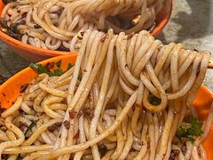 -玲玲米粉·新疆现炒米粉(大十字总店)