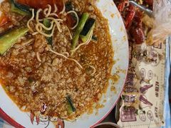-老街烧烤大排档·地道湖北菜·龙虾馆(汉口火车站店)