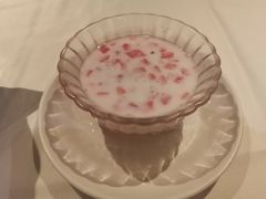 椰汁西米露-博多新记·粤菜(复兴店)