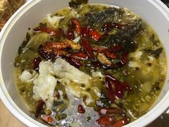 -姚姚酸菜鱼·金戈戈香港豉油鸡(喜荟城联名店)