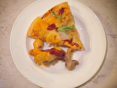 【晚餐】披萨香肠-拾溪餐厅·包厢(杭州千禧度假酒店)