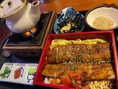 自制活鳗鱼盖饭-鳗鱼家·深夜食堂(军博店)