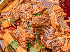 -大众跷脚牛肉馆·非遗传承单位(峨眉山店)