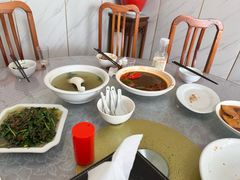 -山里人家土菜馆(茅山店)