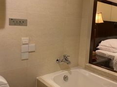 -维也纳国际酒店(深圳新洲店)