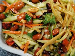 -辣盆盆麻辣小龙虾(哈尔滨总店)